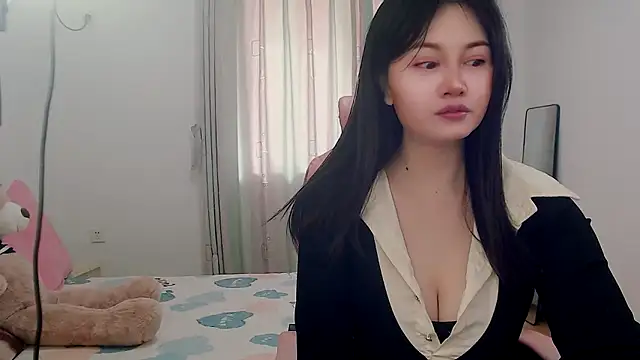 Little-sweet online show from March 6, 2025, 2:09 am