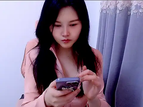 Little-sweet online show from September 25, 2025, 12:58 am