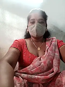 Snapshot of MaaliiiPonuTamil chatting on February 7, 2026, 11:36 am MaaliiiPonuTamil online show from February 7, 2026, 11:36 am