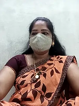 Snapshot of MaaliiiPonuTamil chatting on February 8, 2026, 1:09 am MaaliiiPonuTamil online show from February 8, 2026, 1:09 am