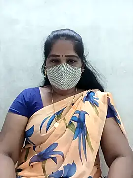 Snapshot of MaaliiiPonuTamil chatting on February 10, 2026, 2:04 am MaaliiiPonuTamil online show from February 10, 2026, 2:04 am