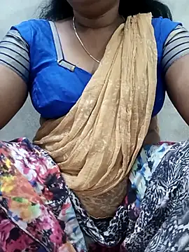 Snapshot of MaaliiiPonuTamil chatting on February 15, 2026, 2:30 am MaaliiiPonuTamil online show from February 15, 2026, 2:30 am