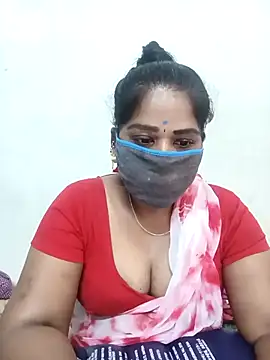 Snapshot of MaaliiiPonuTamil chatting on February 15, 2026, 8:46 am MaaliiiPonuTamil online show from February 15, 2026, 8:46 am