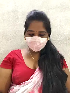 Snapshot of MaaliiiPonuTamil chatting on February 20, 2026, 1:35 am MaaliiiPonuTamil online show from February 20, 2026, 1:35 am