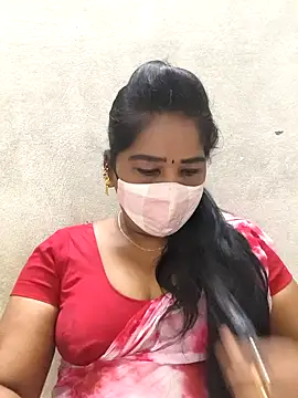 Snapshot of MaaliiiPonuTamil chatting on February 20, 2026, 7:14 pm MaaliiiPonuTamil online show from February 20, 2026, 7:14 pm