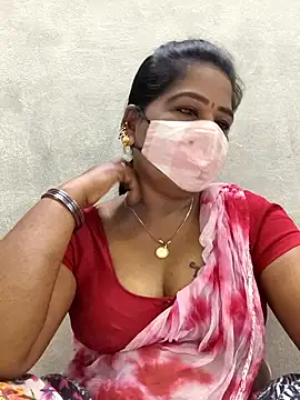 Snapshot of MaaliiiPonuTamil chatting on March 7, 2026, 1:46 am MaaliiiPonuTamil online show from March 7, 2026, 1:46 am