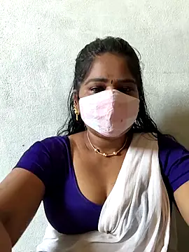 Snapshot of MaaliiiPonuTamil chatting on March 10, 2026, 3:00 am MaaliiiPonuTamil online show from March 10, 2026, 3:00 am