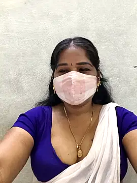 Snapshot of MaaliiiPonuTamil chatting on March 12, 2026, 1:12 am MaaliiiPonuTamil online show from March 12, 2026, 1:12 am