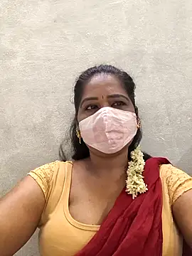 Snapshot of MaaliiiPonuTamil chatting on March 28, 2026, 1:27 am MaaliiiPonuTamil online show from March 28, 2026, 1:27 am