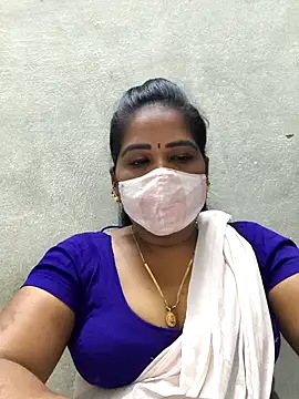 Snapshot of MaaliiiPonuTamil chatting on March 28, 2026, 6:07 pm MaaliiiPonuTamil online show from March 28, 2026, 6:07 pm