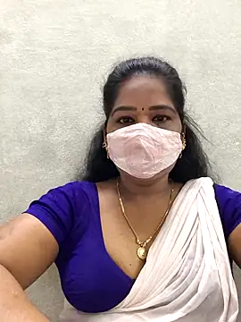 Snapshot of MaaliiiPonuTamil chatting on April 3, 2026, 1:03 am MaaliiiPonuTamil online show from April 3, 2026, 1:03 am