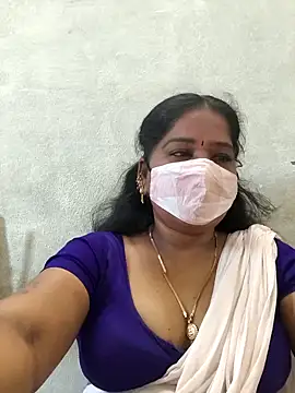 Snapshot of MaaliiiPonuTamil chatting on April 7, 2026, 1:28 am MaaliiiPonuTamil online show from April 7, 2026, 1:28 am