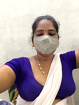 Snapshot of MaaliiiPonuTamil chatting on April 12, 2026, 2:16 am MaaliiiPonuTamil online show from April 12, 2026, 2:16 am