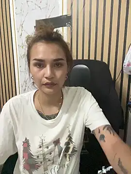 Kate 99 online show from May 11, 2026, 5:02 am