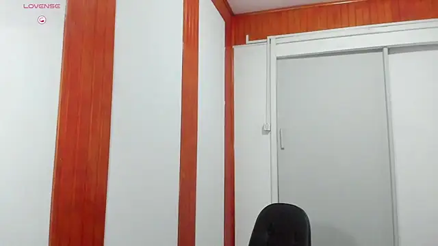 HeyTati online show from February 26, 2025, 11:48 pm