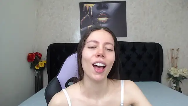 gabymendex online show from September 14, 2025, 1:32 pm