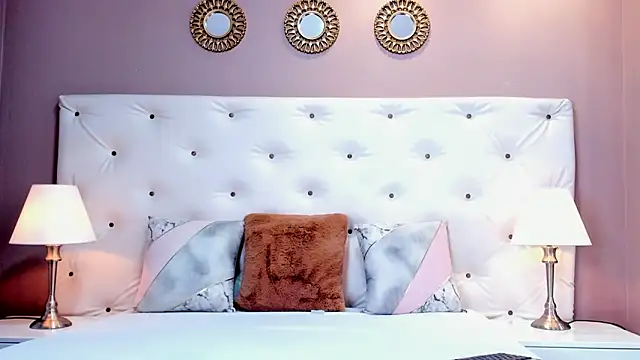 Violet Grace online show from February 19, 2025, 12:44 pm