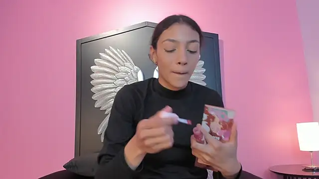 Snapshot of lupeebony chatting on January 9, 2026, 7:59 pm lupeebony online show from January 9, 2026, 7:59 pm