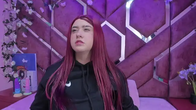 Snapshot of Victoria_Rossy chatting on February 18, 2026, 8:27 pm Victoria Rossy online show from February 18, 2026, 8:27 pm