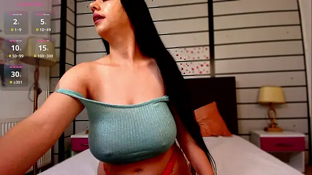 TessaaJoy online show from September 17, 2025, 4:14 am