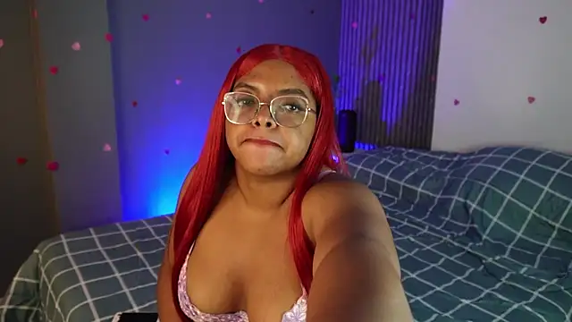 conielaurenth online show from February 22, 2025, 10:42 pm