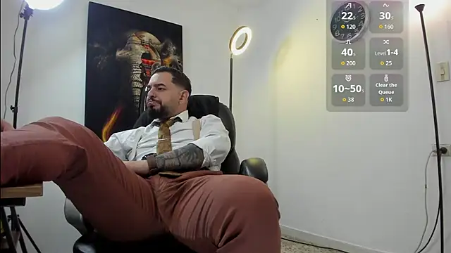 Snapshot of Ethan_Castellano chatting on October 30, 2025, 3:52 am Ethan Castellano online show from October 30, 2025, 3:52 am