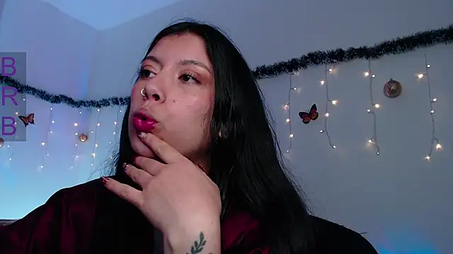 iam emy online show from December 31, 2024, 8:15 am