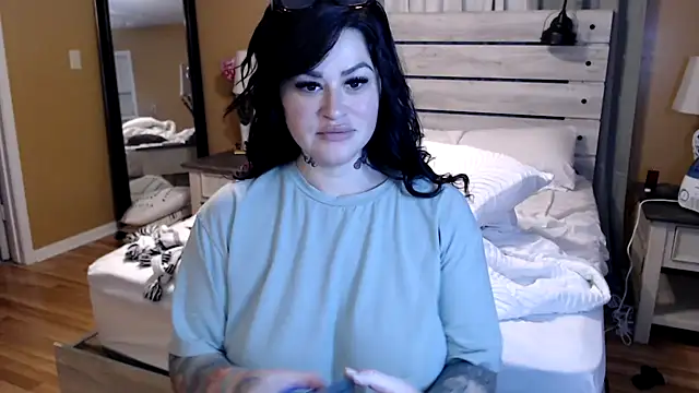 TexasTattooedHouseWife online show from March 3, 2025, 2:37 pm