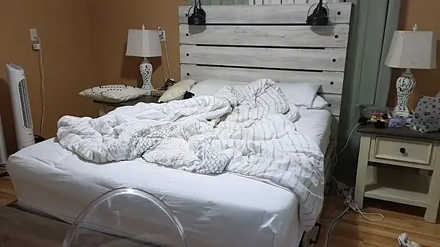 TexasTattooedHouseWife online show from November 7, 2025, 2:50 pm