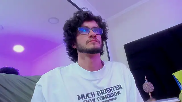 Loggan donnelly online show from January 2, 2025, 11:49 pm