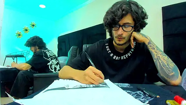 Loggan donnelly online show from February 12, 2025, 9:33 pm