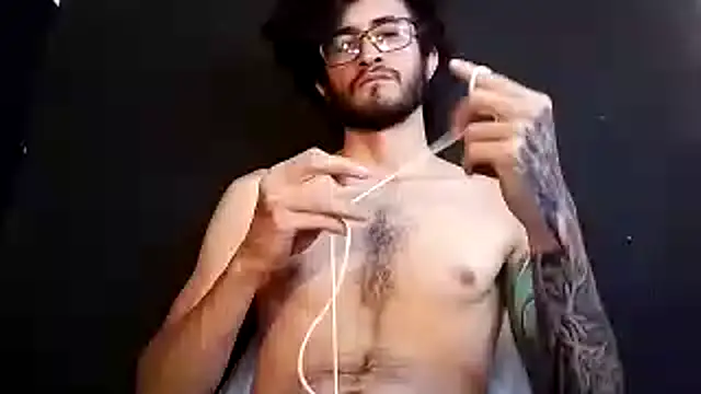 Loggan donnelly online show from October 26, 2025, 8:26 pm