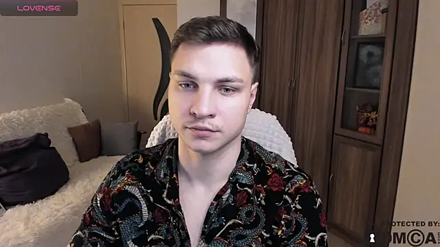 handsome guy01 online show from October 23, 2025, 6:56 am