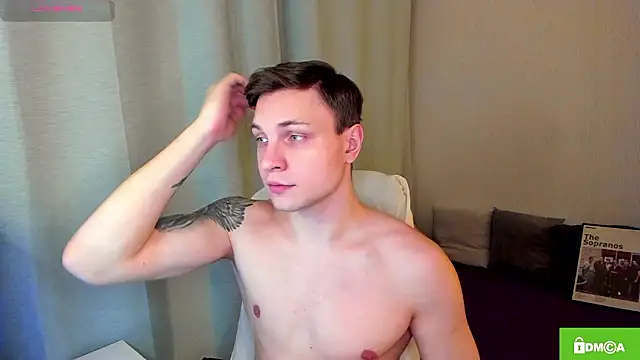 handsome guy01 online show from March 8, 2026, 12:52 am