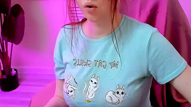 CarolGiggly online show from April 22, 2026, 10:22 pm