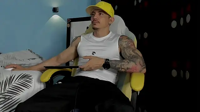 Alex motta online show from February 7, 2026, 3:32 am