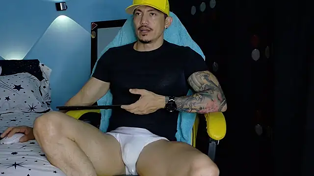 Alex motta online show from July 13, 2026, 3:42 am