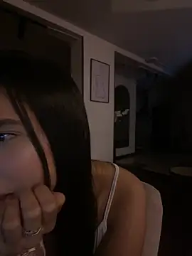 Praga Pink online show from April 29, 2026, 1:10 am