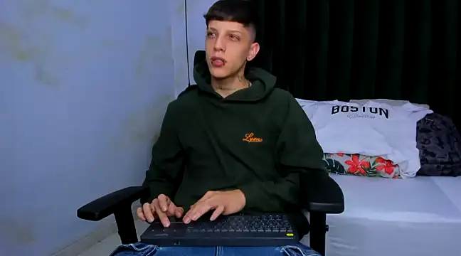 Adam hard  online show from January 15, 2025, 7:55 pm