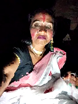 Hotty-dola online show from October 3, 2025, 7:44 pm