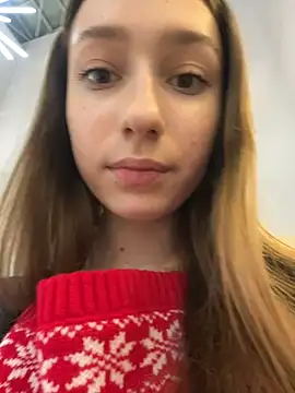 Snapshot of Lia__Love chatting on December 18, 2024, 4:17 pm Lia Love online show from December 18, 2024, 4:17 pm