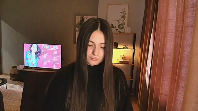 ShySonya online show from December 1, 2025, 11:04 am