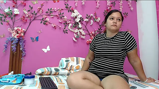 analdeepalejandra18 online show from March 19, 2025, 7:27 pm