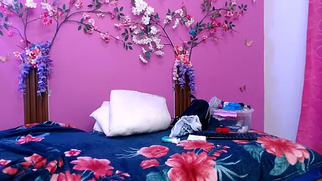 Snapshot of analdeepalejandra18 chatting on February 26, 2026, 7:46 pm analdeepalejandra18 online show from February 26, 2026, 7:46 pm