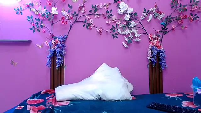 Snapshot of analdeepalejandra18 chatting on February 28, 2026, 6:53 pm analdeepalejandra18 online show from February 28, 2026, 6:53 pm