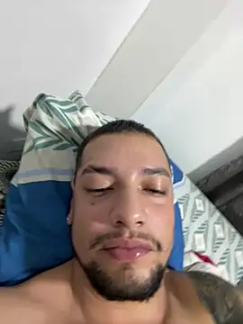 Snapshot of MrSoulMommy chatting on March 4, 2026, 3:29 pm MrSoulMommy online show from March 4, 2026, 3:29 pm