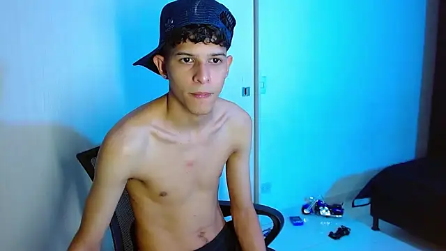 LiamGadiell online show from March 9, 2025, 12:53 am