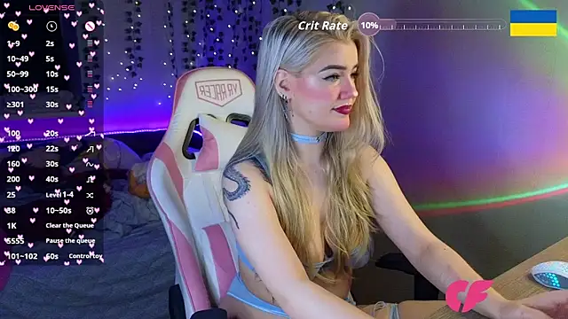 Snapshot of RedVelveten chatting on November 11, 2025, 3:39 am RedVelveten online show from November 11, 2025, 3:39 am