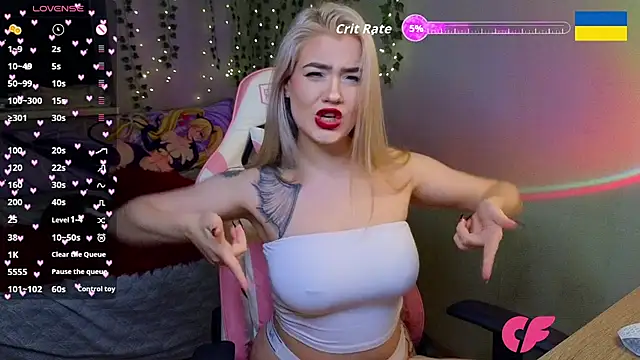 Snapshot of RedVelveten chatting on November 15, 2025, 1:18 pm RedVelveten online show from November 15, 2025, 1:18 pm