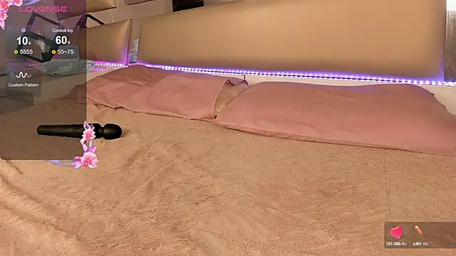 Snapshot of Mis__lola chatting on December 12, 2024, 11:03 pm Mis  lola online show from December 12, 2024, 11:03 pm